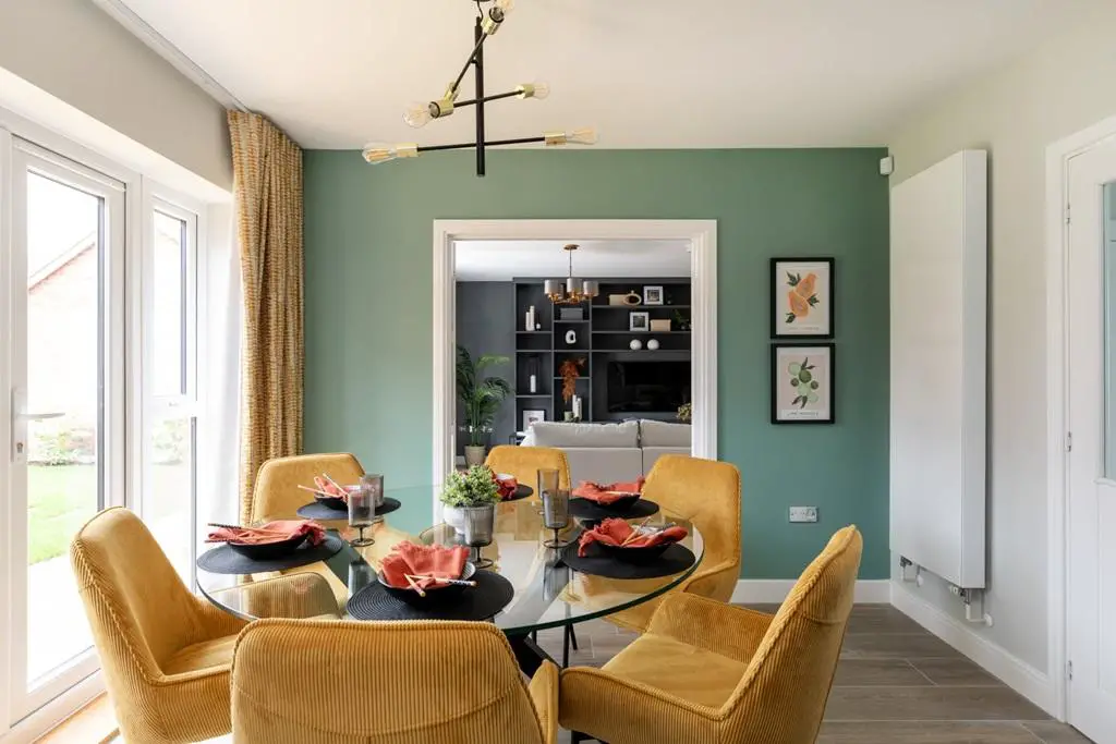 A sociable kitchen dining space for entertaining