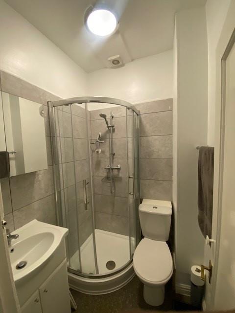 Shower Room3.jpg