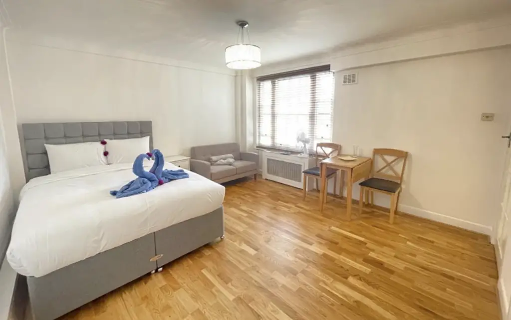 Studio to Rent, Central London W2