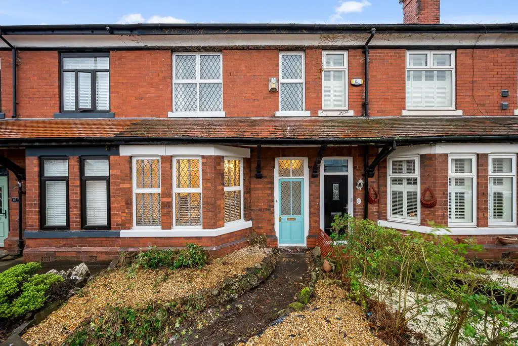 63, Bury Old Road, Whitefield M45 6 TB
