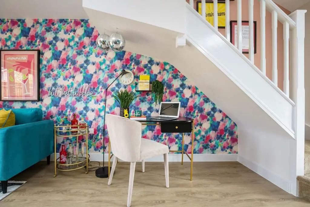 A stylish space for work and play