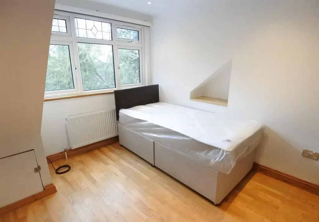 Double bedroom