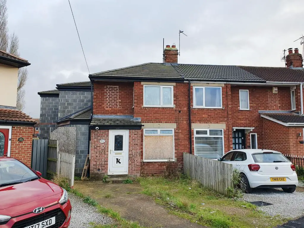 3 Bedroom End Terrace House   For Sale by Auction