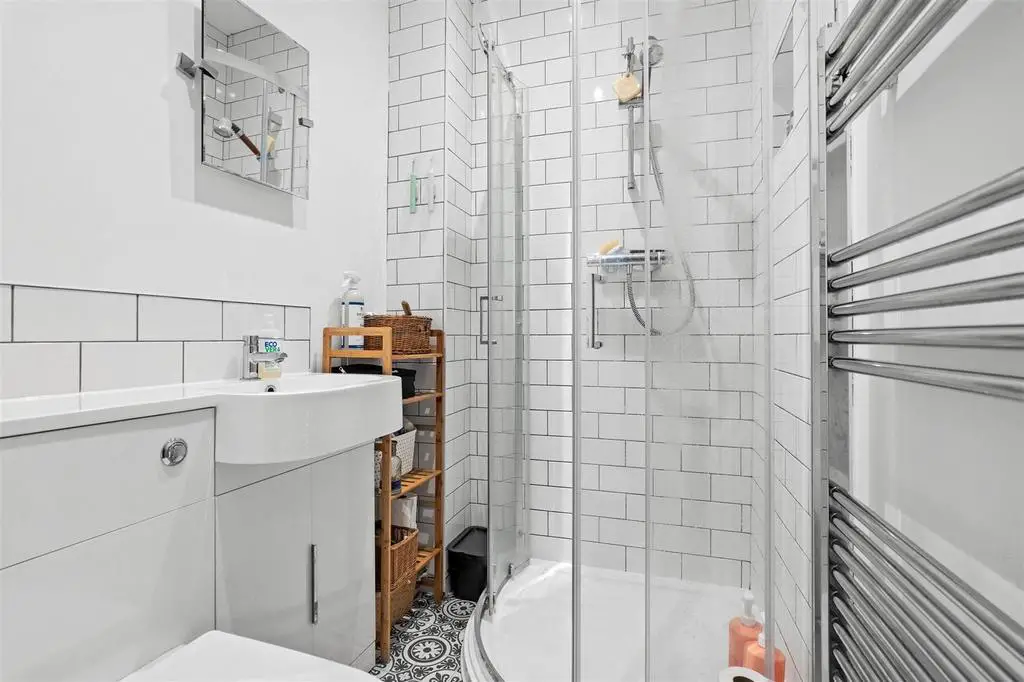 14 Severn Street   shower room (brochure).jpg