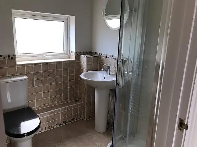 En suite Shower Room