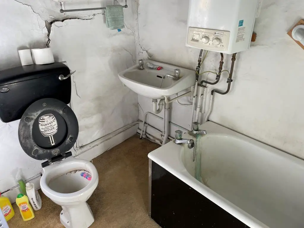 Bathroom with sink WC and boiler
