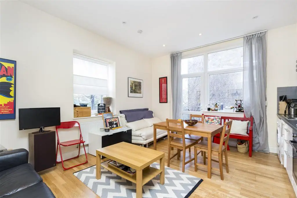 Lettings Hammersmith Woodstock Grove    Reception