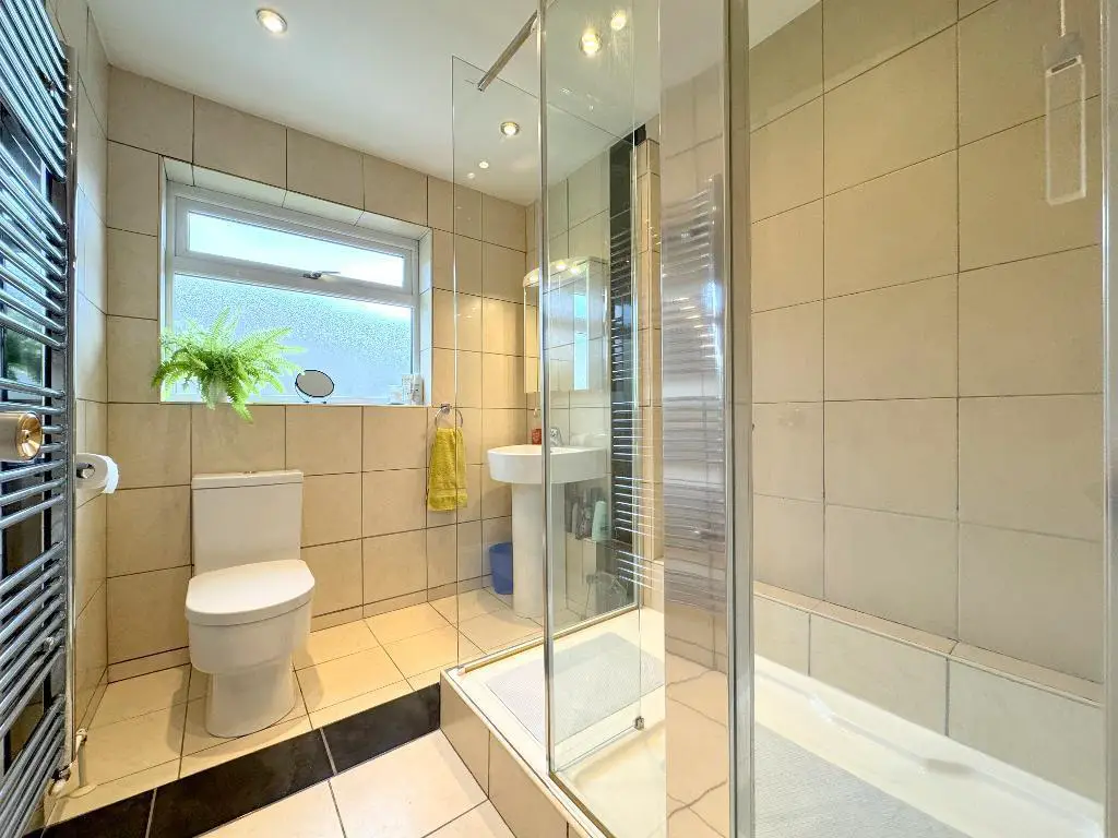 Stunning shower room