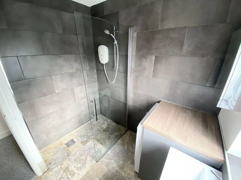 Shower Room/WC