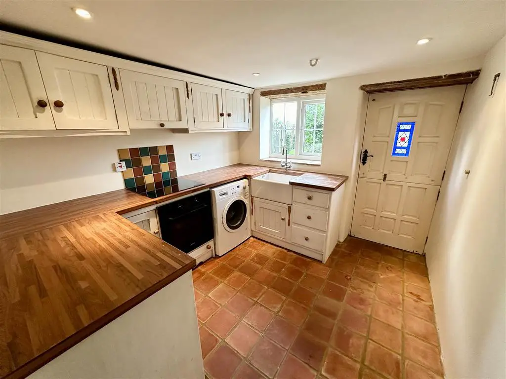 Kitchen with stable style door.JPEG