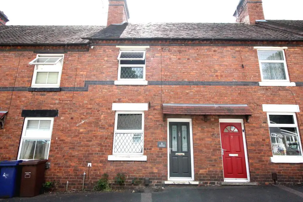 Wharf Road, Rugeley WS15 1 BL   2 Bedroom Mid terr