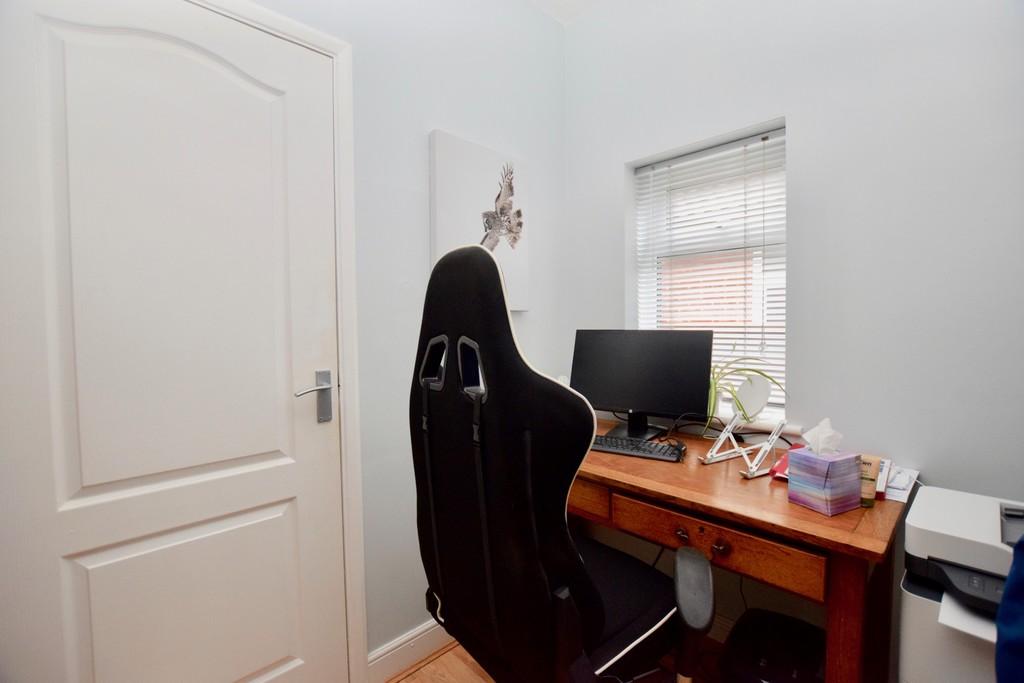 Dressing Room/Home Office