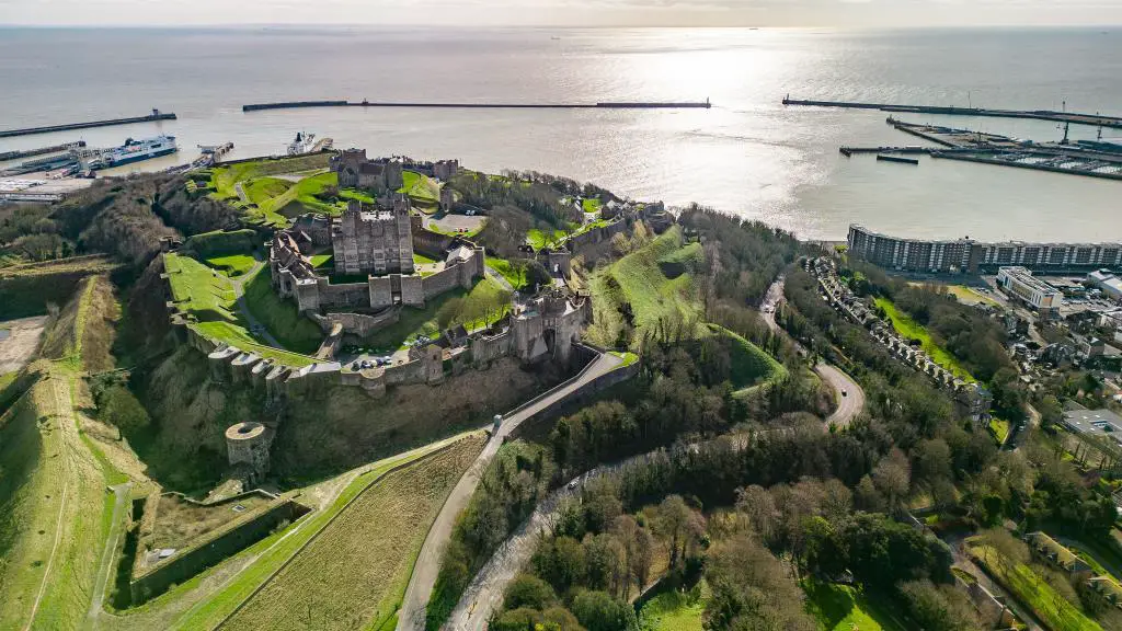 Drone photo of Victoria Park and Dover Castle