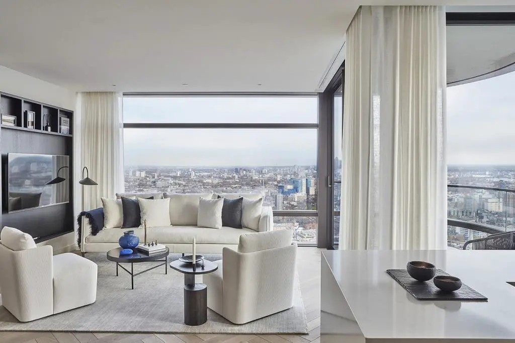 Stunning Two Bedroom Penthouse on a new developme