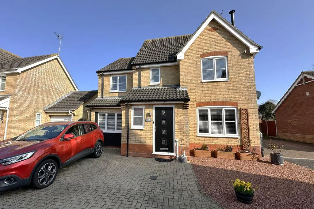 Stunning 5 Bed Detached on Parkhill