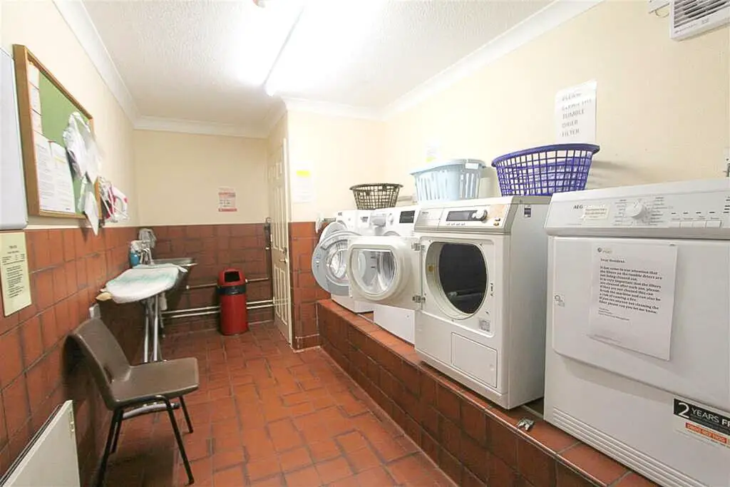 Laundry room.jpg