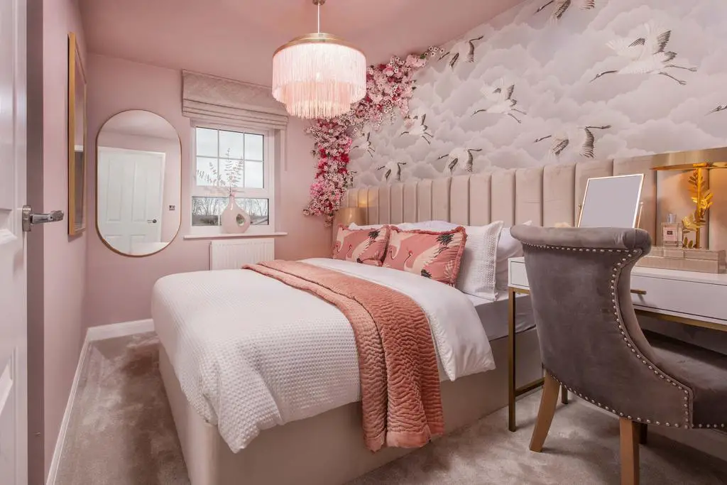 Holden double bedroom with pink floral theme