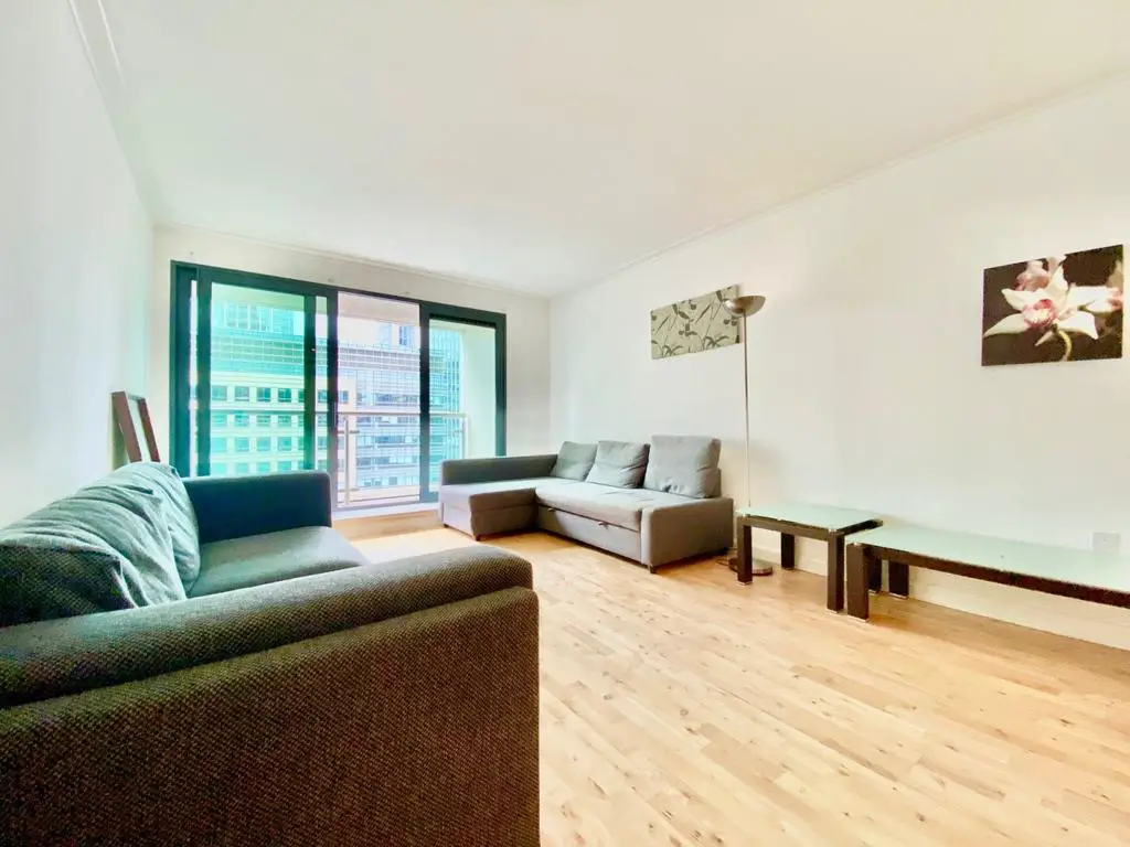 2 bed apartment for rent in canary wharf