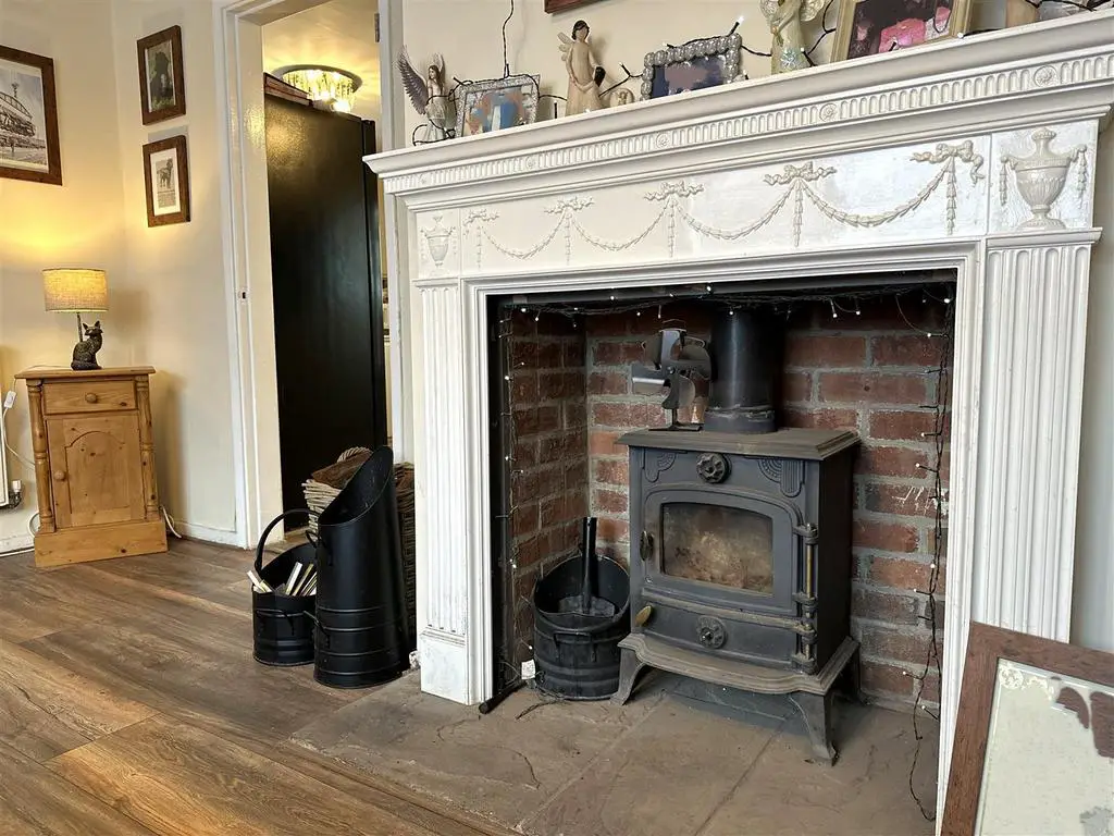 Feature Fireplace With Inset Log Burner 654