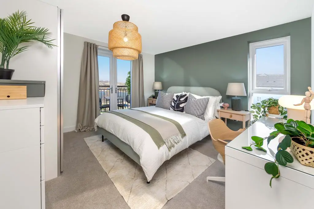 Hythe Show Home bedroom green with balcony