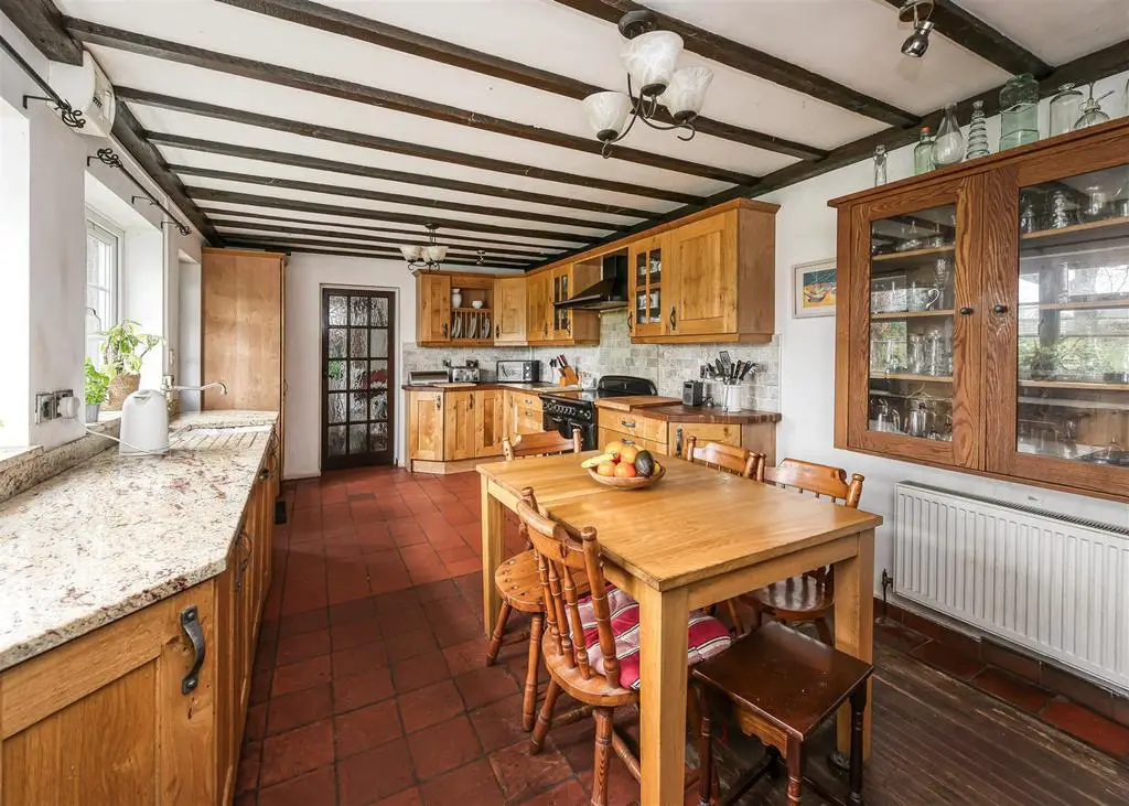 Greystoke Cottage kitchen2.jpg