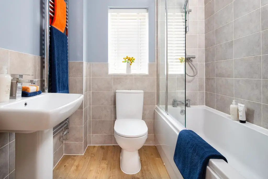 Family bathroom in the Maidstone 3 bedroom home