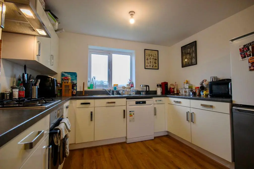 Living/dining room/kitchen