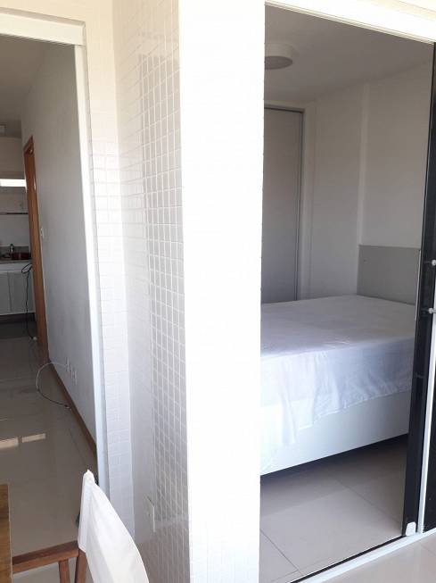 Foto 4 de Apartamento com 1 Quarto para alugar, 45m² em Armação, Salvador