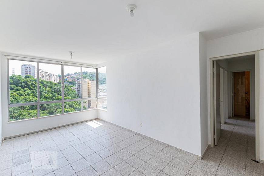 Foto 1 de Apartamento com 2 Quartos para alugar, 73m² em Icaraí, Niterói