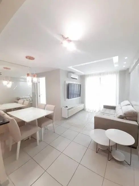 Foto 3 de Apartamento com 2 Quartos para alugar, 55m² em Papicu, Fortaleza