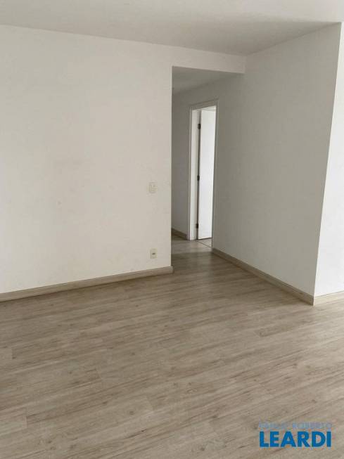 Foto 2 de Apartamento com 3 Quartos para alugar, 84m² em Ipiranga, São Paulo