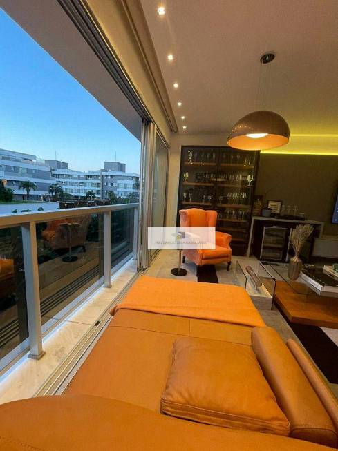 Foto 5 de Apartamento com 3 Quartos para alugar, 149m² em Jurerê Internacional, Florianópolis