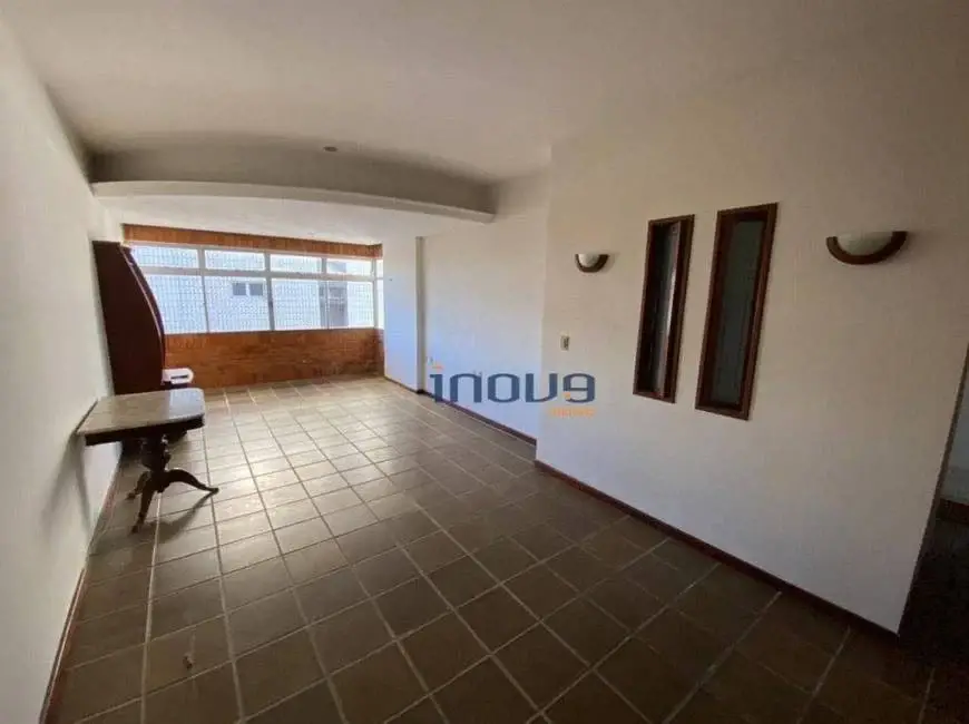 Foto 2 de Apartamento com 3 Quartos para alugar, 150m² em Papicu, Fortaleza
