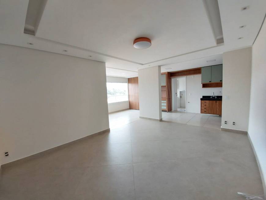 Foto 1 de Apartamento com 3 Quartos à venda, 103m² em Vila Paraiba, Guaratinguetá