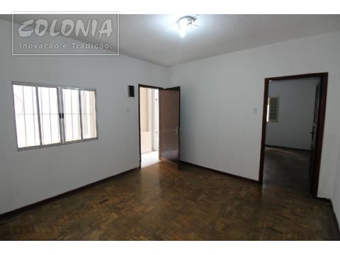 Foto 1 de Casa com 1 Quarto para alugar, 80m² em Parque Joao Ramalho, Santo André