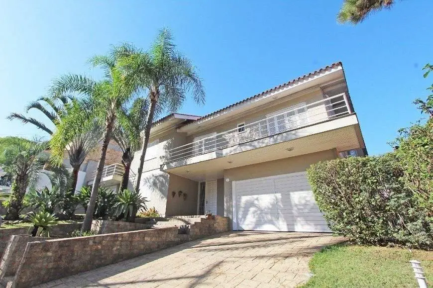 Foto 1 de Casa com 3 Quartos para alugar, 495m² em Chácara das Pedras, Porto Alegre