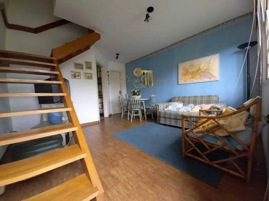 Foto 3 de Casa de Condomínio com 2 Quartos à venda, 72m² em Cascata Guarani, Teresópolis