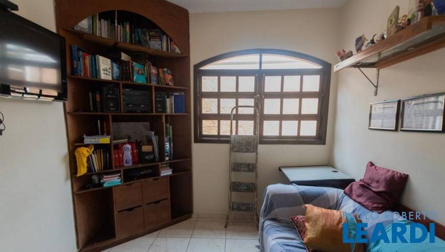 Foto 1 de Sobrado com 5 Quartos para venda ou aluguel, 350m² em Bom Retiro, São Paulo