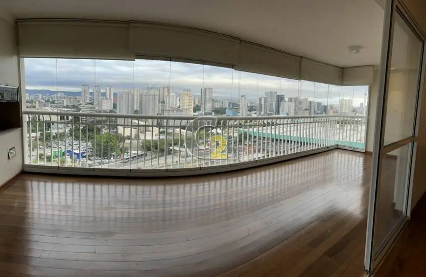 Foto 1 de Apartamento com 3 Quartos para alugar, 163m² em Barra Funda, São Paulo