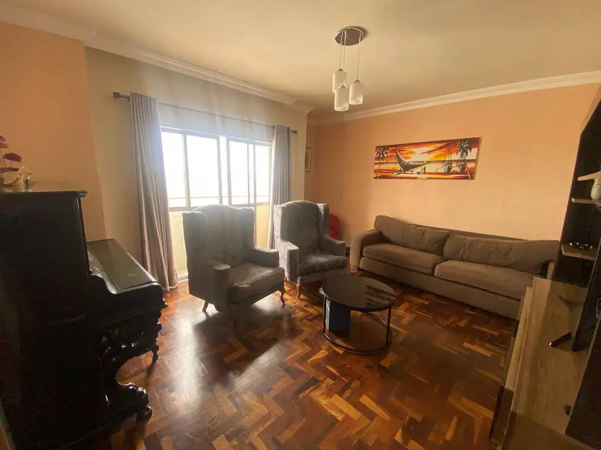 Foto 4 de Apartamento com 3 Quartos à venda, 106m² em Centro, Curitiba