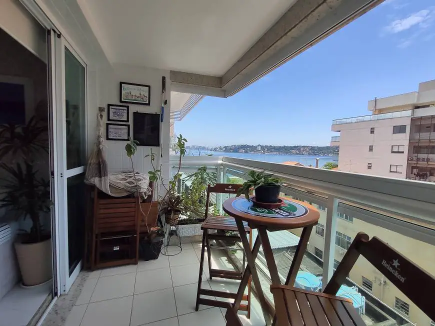 Foto 1 de Apartamento com 3 Quartos à venda, 95m² em Charitas, Niterói