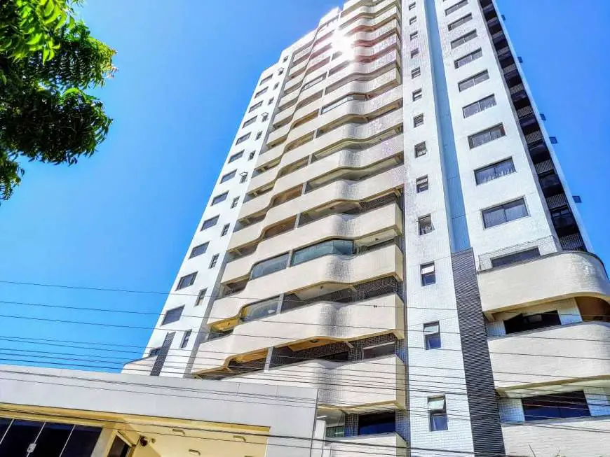 Foto 3 de Apartamento com 3 Quartos à venda, 127m² em Varjota, Fortaleza