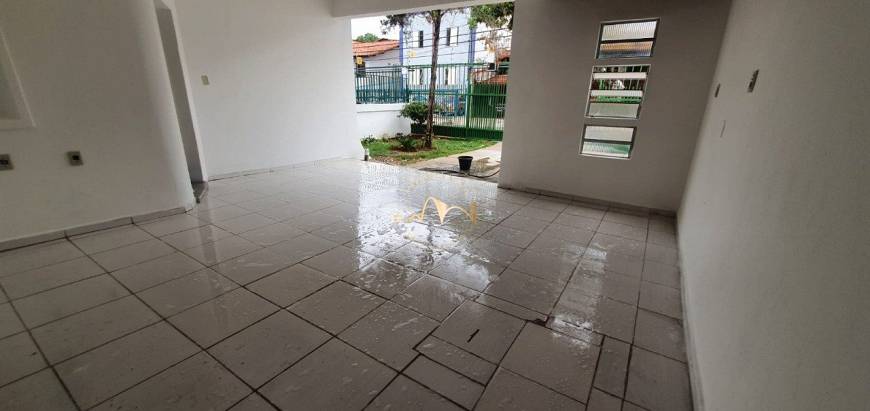 Foto 2 de Casa com 3 Quartos para alugar, 80m² em Itapoã, Belo Horizonte