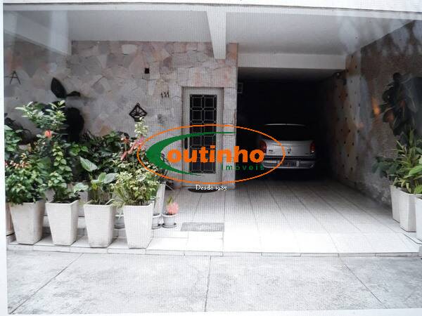 Foto 1 de Casa com 4 Quartos à venda, 195m² em Vila Isabel, Rio de Janeiro