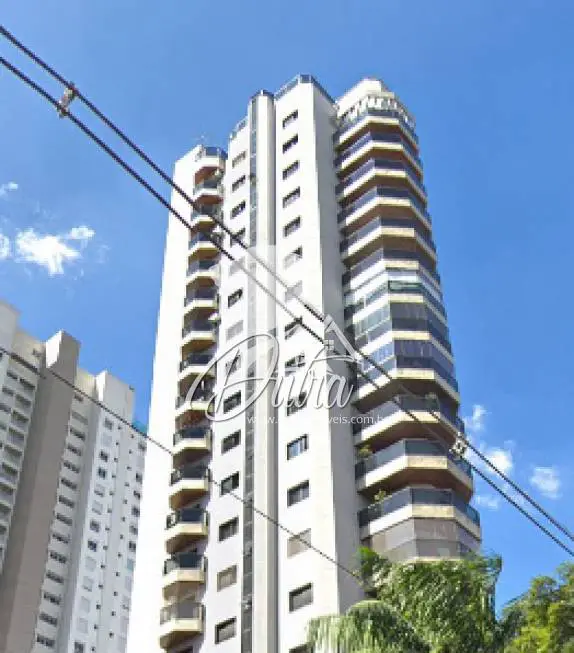Foto 1 de Cobertura com 4 Quartos à venda, 300m² em Vila Olímpia, São Paulo