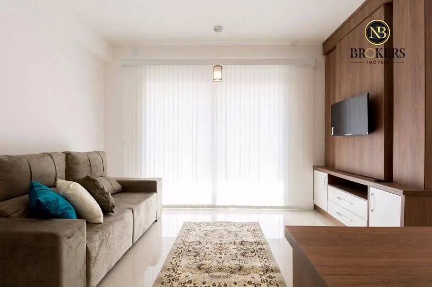 Foto 1 de Apartamento com 1 Quarto para alugar, 45m² em Batel, Curitiba