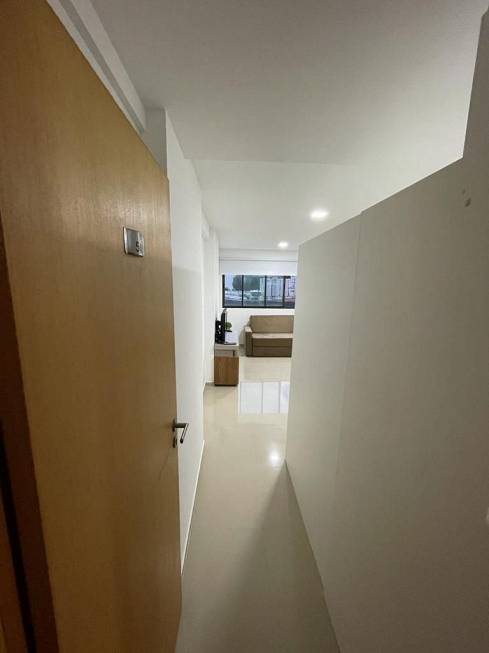 Foto 3 de Apartamento com 1 Quarto para alugar, 35m² em Espinheiro, Recife