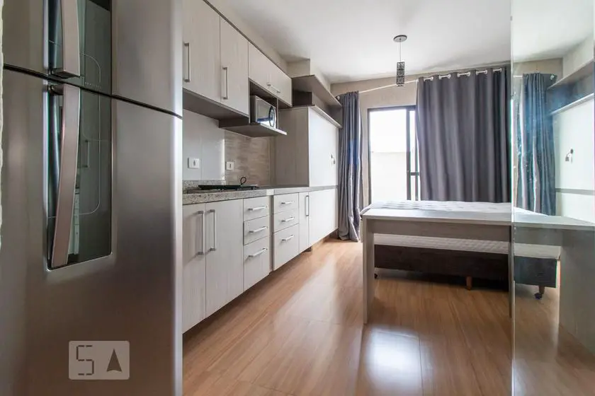 Foto 1 de Apartamento com 1 Quarto para alugar, 27m² em Novo Mundo, Curitiba