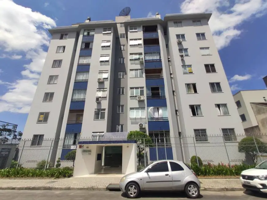 Foto 1 de Apartamento com 2 Quartos para alugar, 74m² em América, Joinville