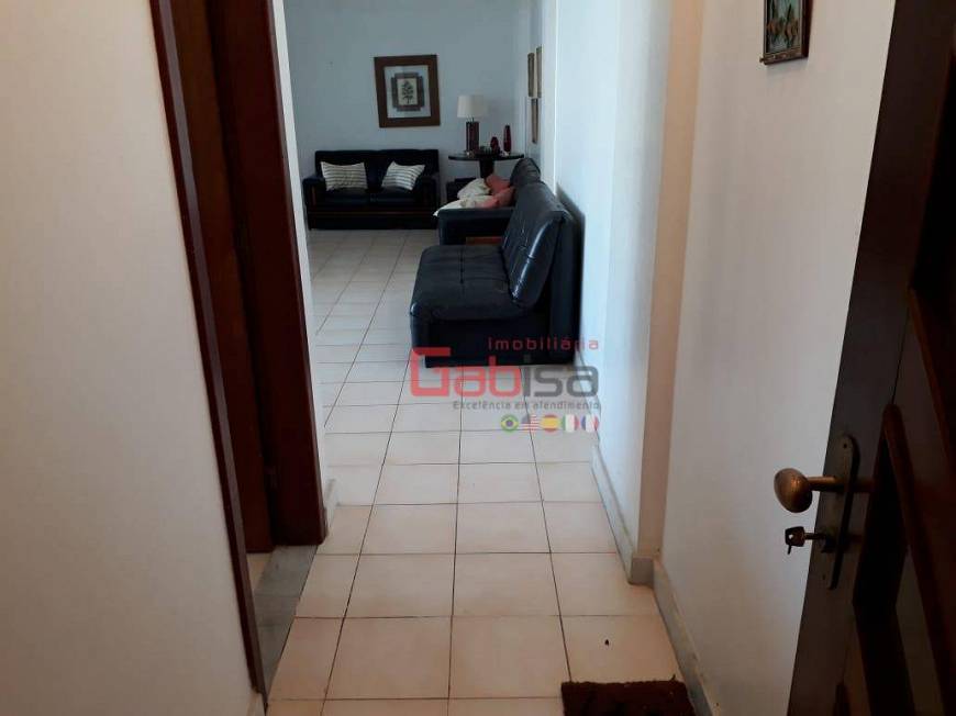 Foto 2 de Apartamento com 4 Quartos à venda, 160m² em Algodoal, Cabo Frio
